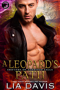 A Leopard's Path (Shifters of Ashwood Falls, #8)